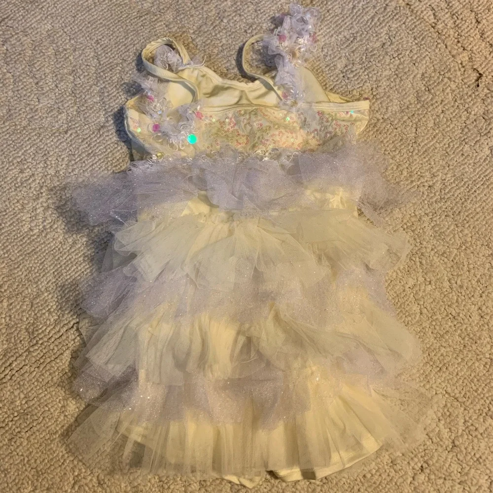 Curtain Call cream color